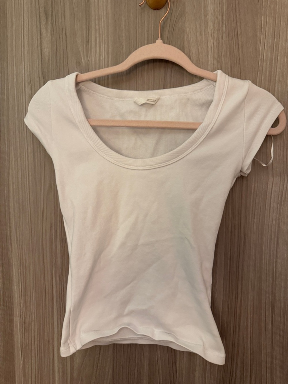 Zara Women's Short Sleeve Scoop Neck Tee in Cream